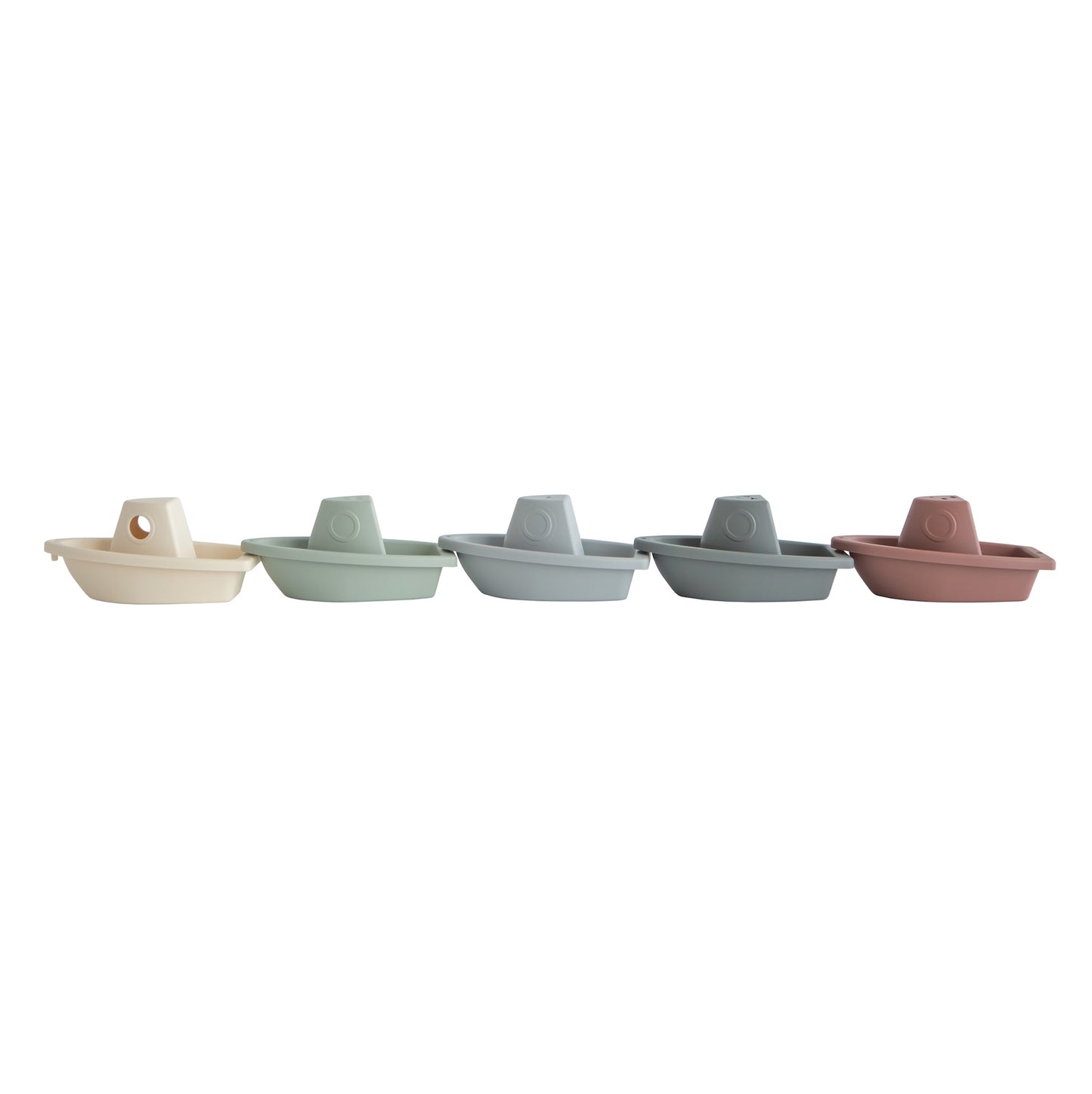 Mushie Bath Boats, badspeelgoed van 5 bootjes elk in een andere kleur van het merk Mushie voor baby en peuter